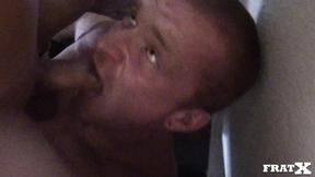 ”Barebacking & face fuck”