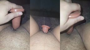 cono grande masturbandome con juguete