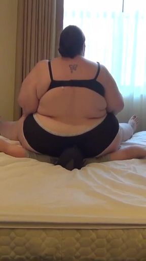 Savannah's intro to butt drops 2