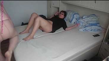 Heißes MILF Date in Strumpfhose 1 ** Ausziehen - Lecken - Fummeln **