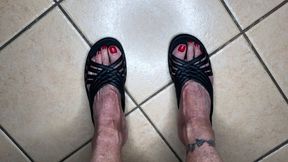 Toe Wiggling In Black Okabashi Sandals