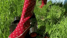 The soles of my boots, like hammers, pulverize every particle of this cursed machine WMV