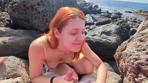My blonde girlfriend gives me a blow job on the beach (DIA ITA)