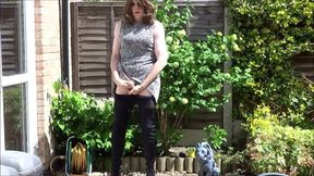 Thigh-booted Crossdresser Strokes Outdoors