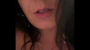 MilfyCalla- I masturbated in bath tub with peed down jacekts 180
