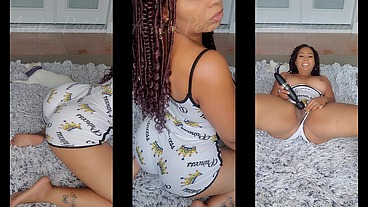 Twerking pussy play!!