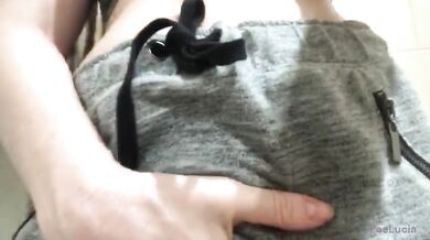 Watch Girl pees showing pussy close up LISTEN ;)