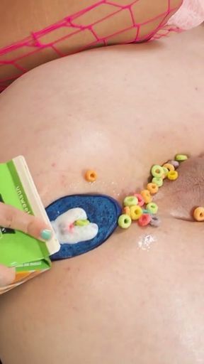 KELLYQUELLXXX - Kelly's Wild Butt Plug Fun Flowergoth   Clip 2