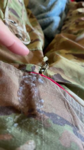 Horny US Army soldier relaxes after a chopper flight and jerks off in uniform until comming   Clip 2