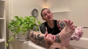 Bathtub Education (Somatosensory Homunculus) - Feet Day 4