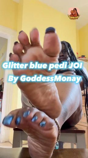 Joi with glitter blue pedi