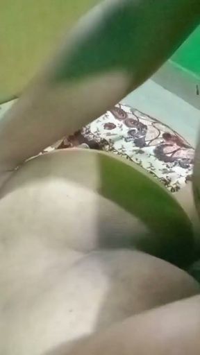 Bathroom romantic sexy Girlfriend sexy indian girlfriend big ass indian stepmom Kolkata stepmom bangla sex hindi&hellip;   Clip 1