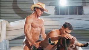 Men: Morgxn Thicke's Tip: Show Your Hole