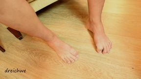 I'm going to give you a footjob