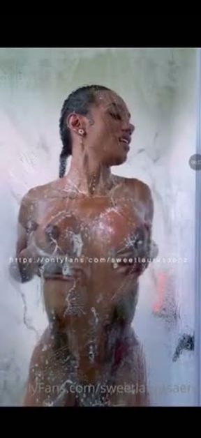 Laura Showering