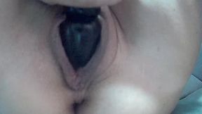 pussy play (close up )