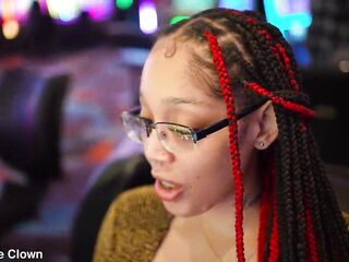 Super Duper Doxy Gets Banged Throughout The Walls At Renowned Hotel In Vegas By A Clown