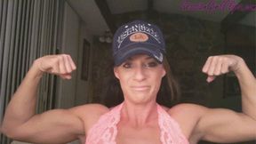 Bicep Flexing Webcam Show with Jennifer Thomas MP4