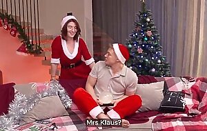 I wanted a video game for christmas, but mrs. claus rode my dick
