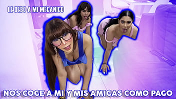 Mi mec&aacute_nico me quiero cobrar y no tengo as&iacute_ que dejo que nos coja a m&iacute_ y a mis amigas para pagar