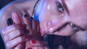 no one can resist the sexy feet of rotten venus