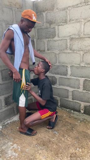 Smallmighty Pussy Was Drilled by Assdriller
