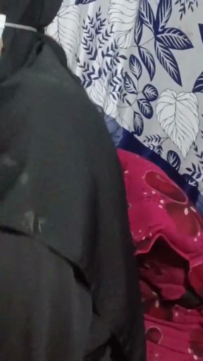 Viral sexy video of a Bangladeshi man with his girlfriend on the second day of Puja   Clip 2