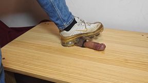 Nike Vapormax CBT Footjob – Cum on My Sneakers