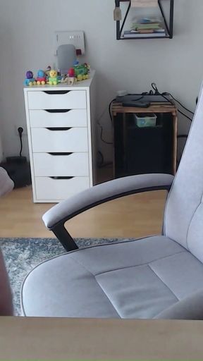 first day after the holiday   Clip 1