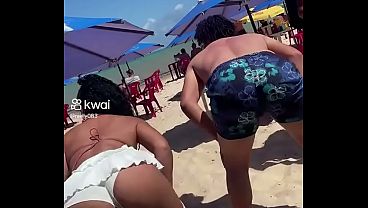 Gostosa dan&ccedil_ando