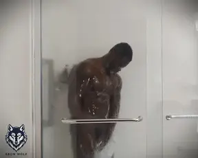 Morning Showertime with Ebon