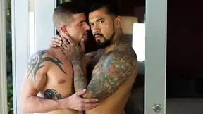 Quick bedroom fuck with horny Boomer Banks & Sean Maygers