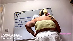 Bbw adelesexyuk cleaning her bedroom on web cam