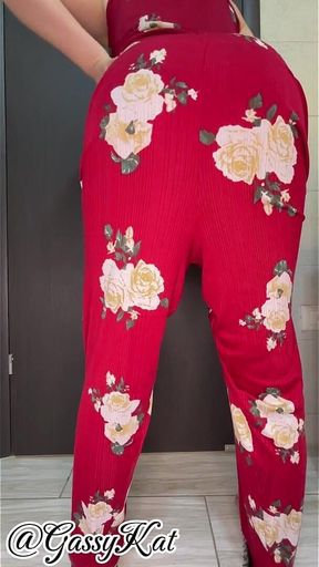 Red-hot Pants Fart Blasts