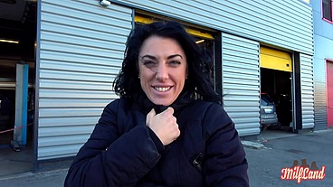 On passe vite à l'action avec Sabrina !