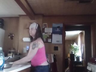 Tiana - Cleans and Chats - 04/16/2026