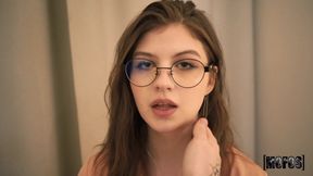 Glasses Vixen Gets a Naughty Hot Surprise