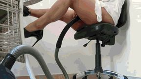 Hot depraved maid is back MP4(1280x720)FHD