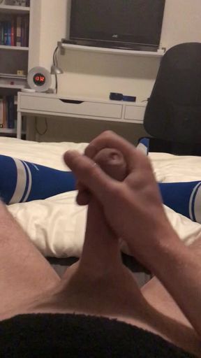 White bro handjob cumshot