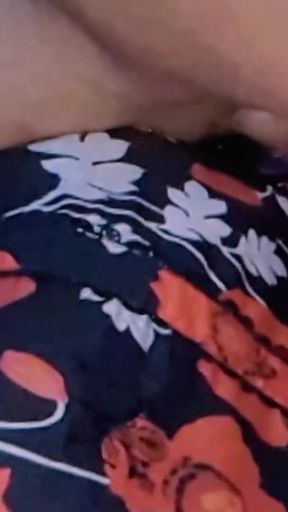 Bhabi ny rat bahr land chusa alag alag style me   Clip 3