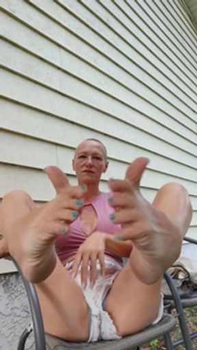 You'll Be Oozing For My Feet