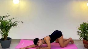 This cock feels so good sliding down my throat don’t stop ??