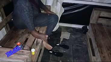 Pussy flashing at a beach corner