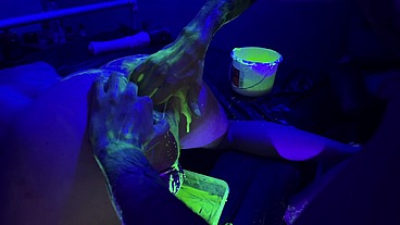 UV FISTING ORGY GROUP