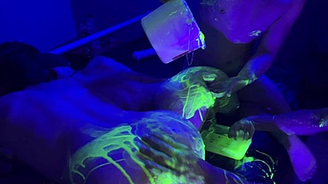 UV FISTING ORGY GROUP