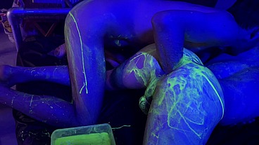 UV FISTING ORGY GROUP