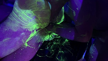 UV FISTING ORGY GROUP