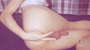 Laying Eggs and stuffing a HUGE Ball inside!