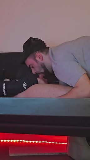 Straight Guy From Dating App Lets Me Suck Him