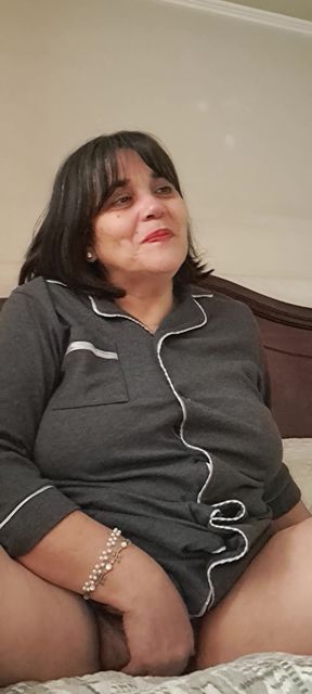 You want to see everything about Stepmother to masturbate